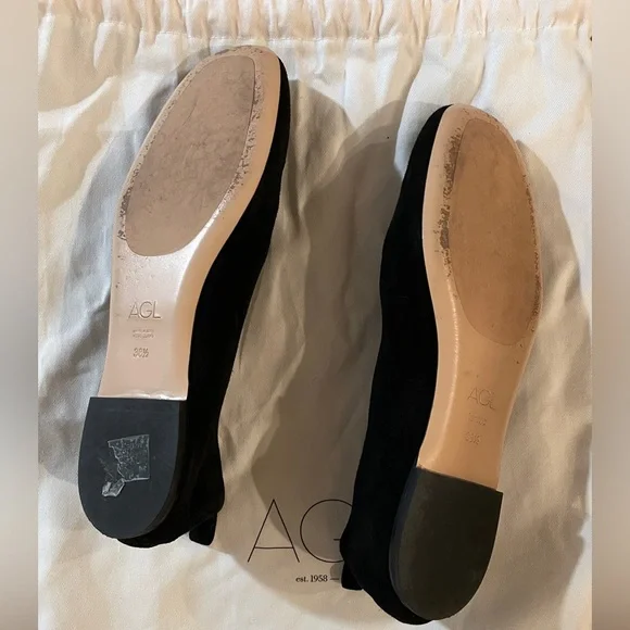 AGL Women's Black Suede Kim Ballet Flats - Picture 4 of 4